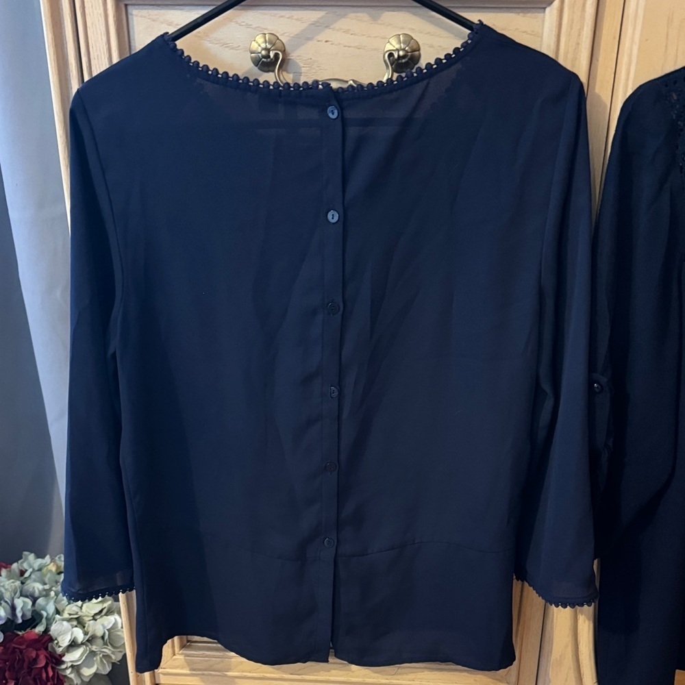Blouse Bundle - Picture 6 of 11